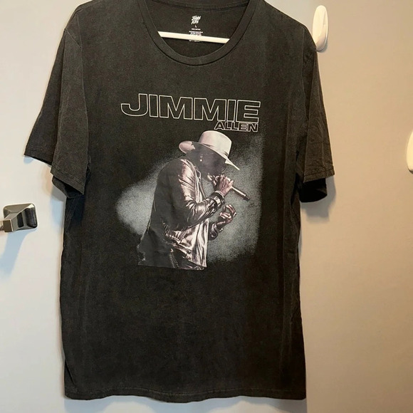 jimmy allen short sleeve tshirt black round neck concert tour live in concert LG - Picture 1 of 3